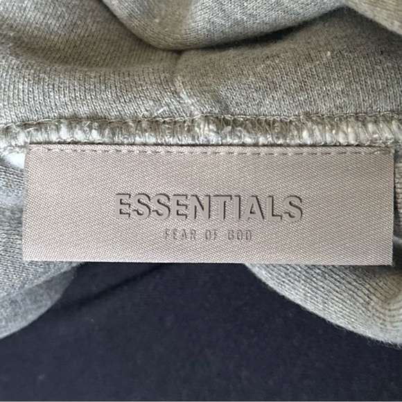 Essentials Fear of God 1977 Dark Oatmeal Hoodie XL - Picture 4 of 12